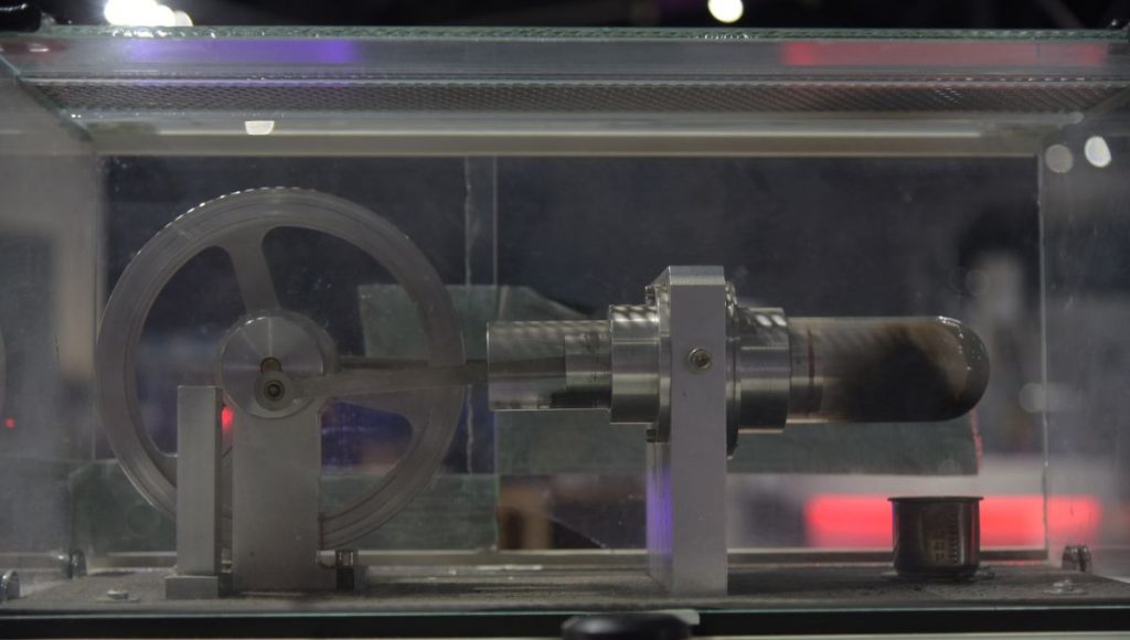 Stirlingov motor